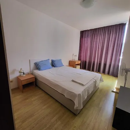 Oazis Appartement Ravda