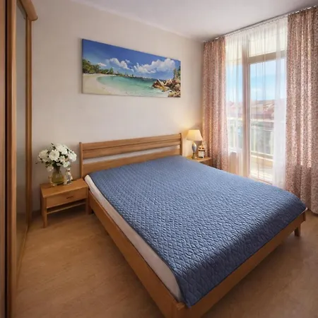 Oazis Apartmán Ravda